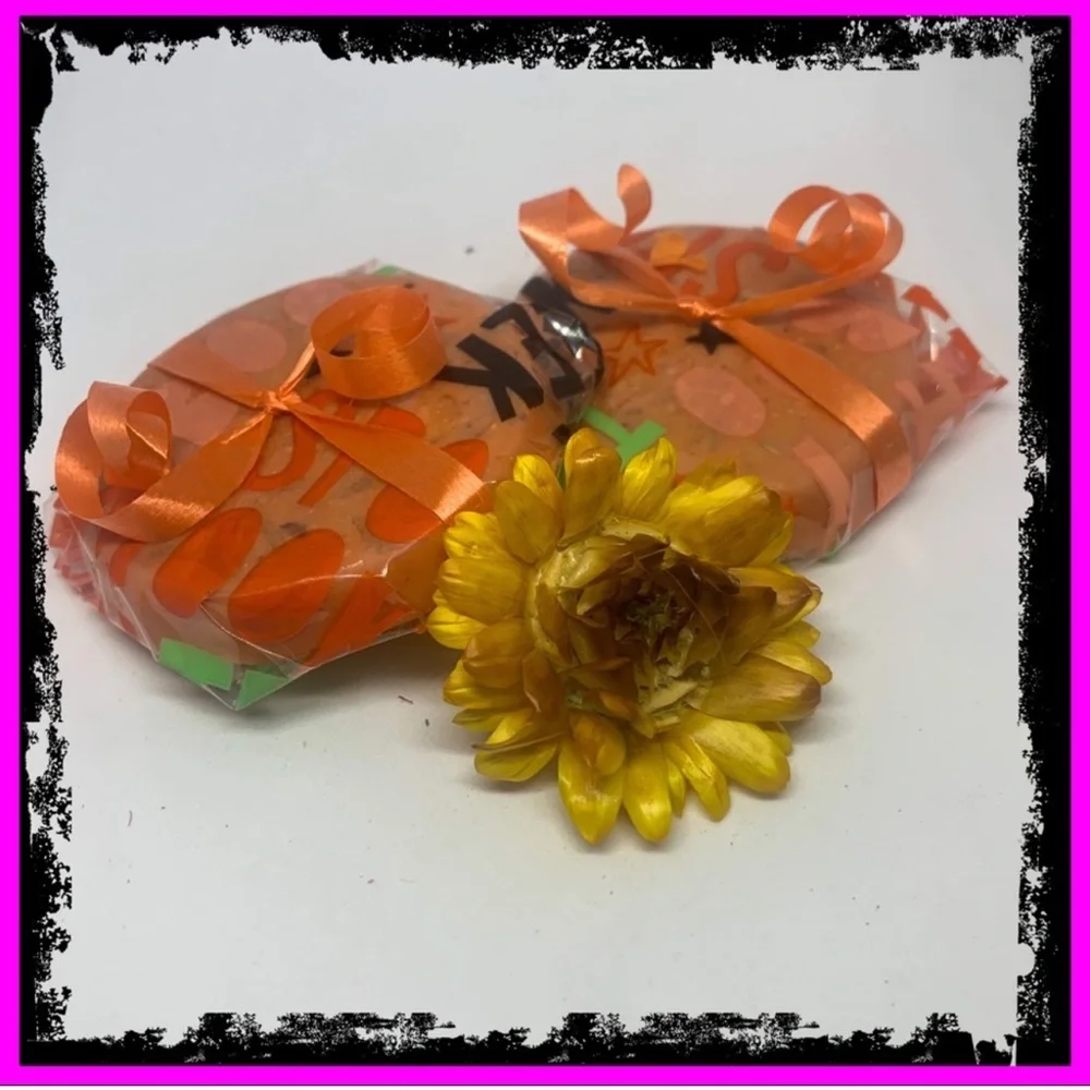 Handmade VBG Toasted Almond Pumpkin Patch Organic Oatmeal Soap (PRICE FIRM)